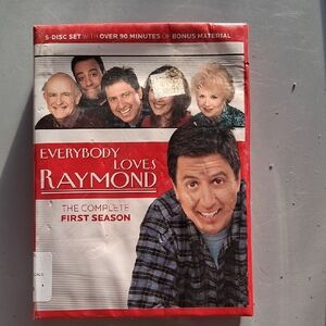 Everybody Loves Raymond: The Complete First Season DVD